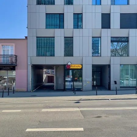 Apartment Polwiejska Modern With Ac & Remote Work In Centre By Renters Poznan
